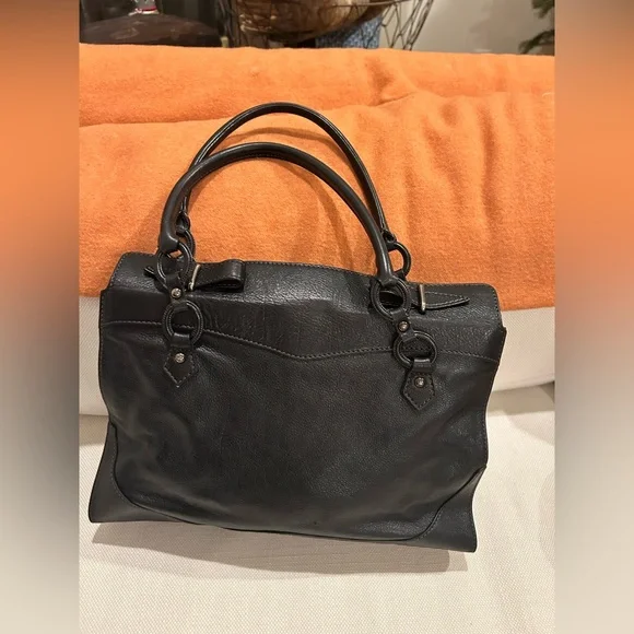 TODS Vintage Black Italian Leather Ring-Handled Satchel - Picture 5 of 16